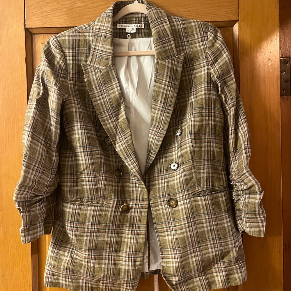 Veronica Beard Tan and White Blazer Jacket